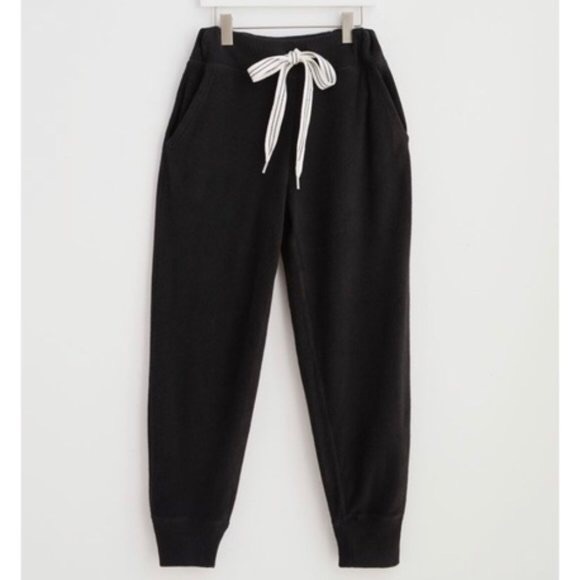 aerie black joggers
